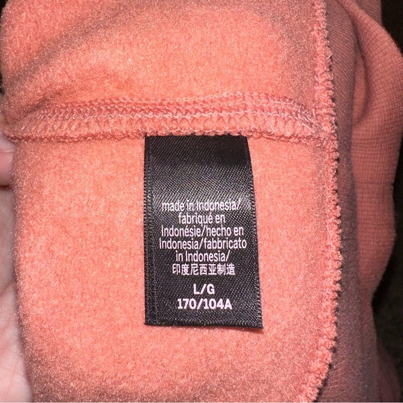 NWOT Victoria’s Secret Coral Hooded Zip Up Jacket | Size Large - Picture 8 of 8